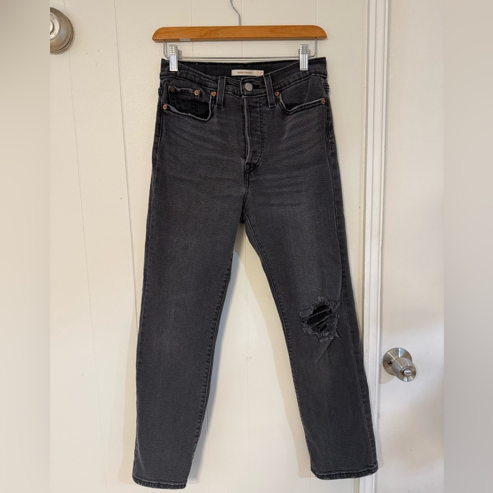 Levi’s Wedgie Straight Women’s Jeans - Picture 2 of 7